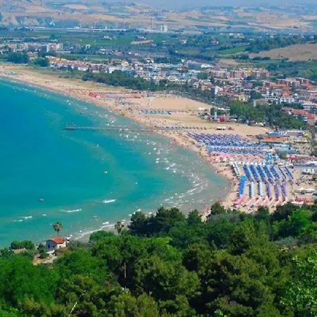 In Vasto/abruzzen 35487 Apartment *